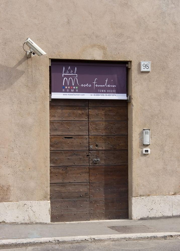 Bed and Breakfast Moses Fountain Rom Exterior foto
